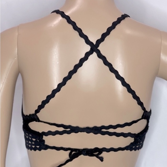 ROBIN PICCONE HALTER BIKINI TOP - Picture 3 of 3